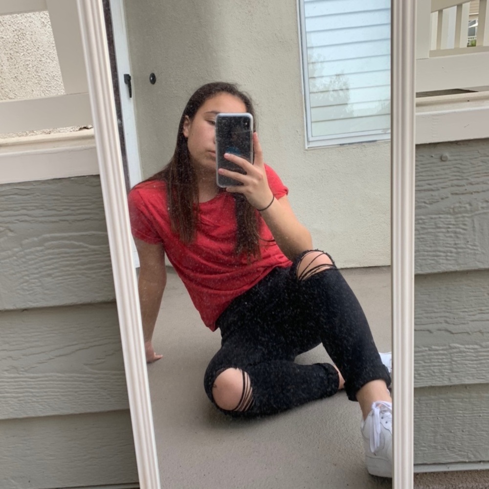 Red Plain Tee